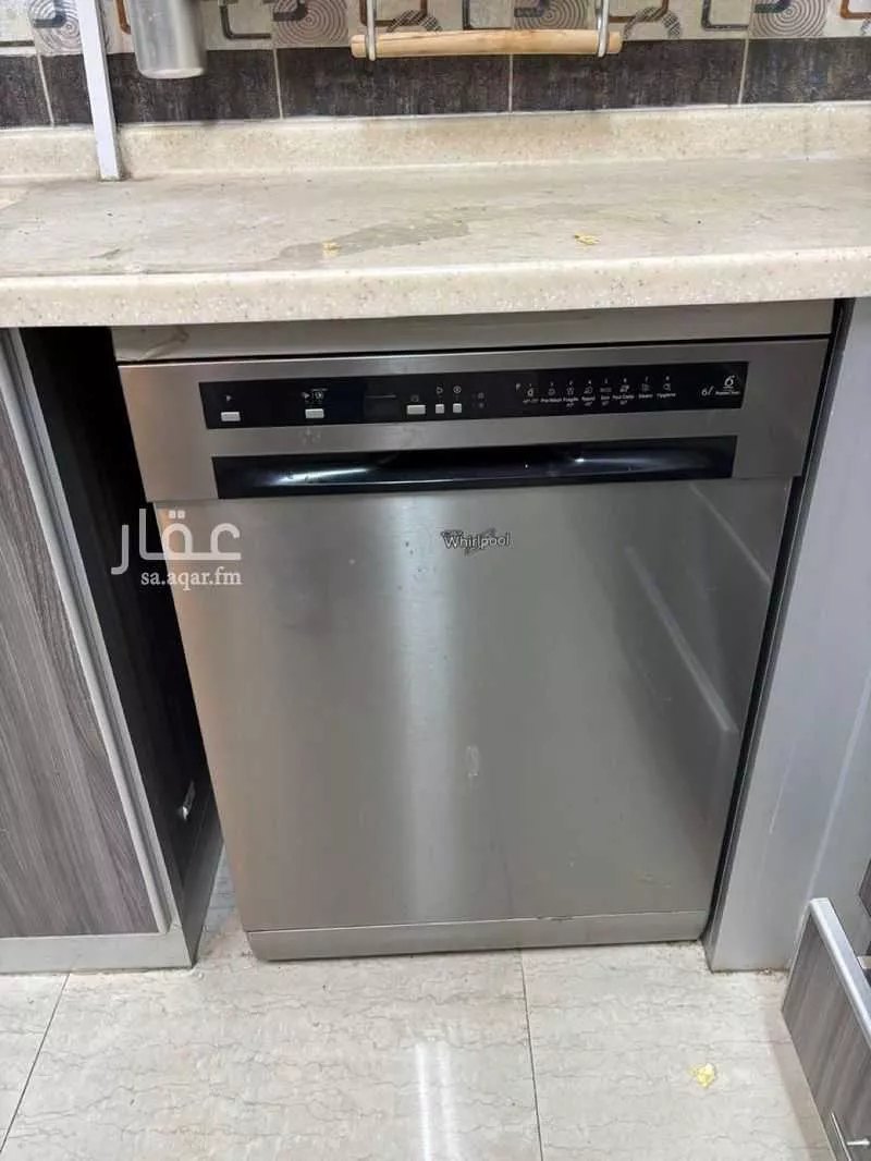 شقة 9 غرف في بدر 18