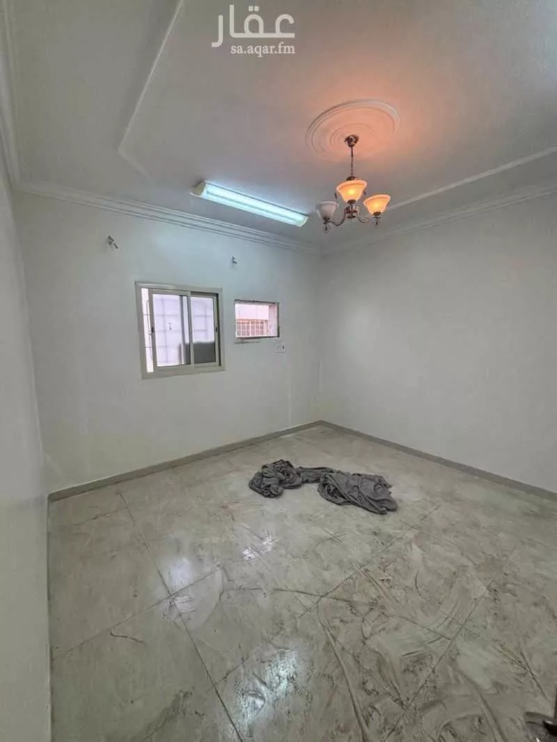 شقة 9 غرف في بدر 21