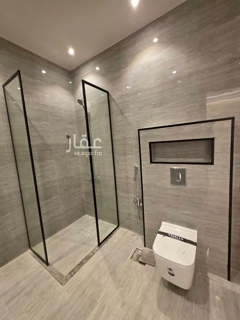 4 bedroom apartment in Al Yarmouk 16