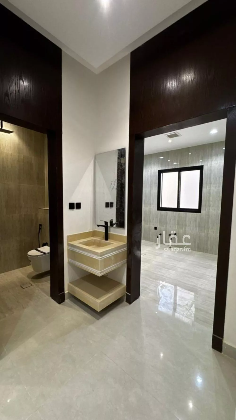 فيلا 6 غرف في النظيم 11