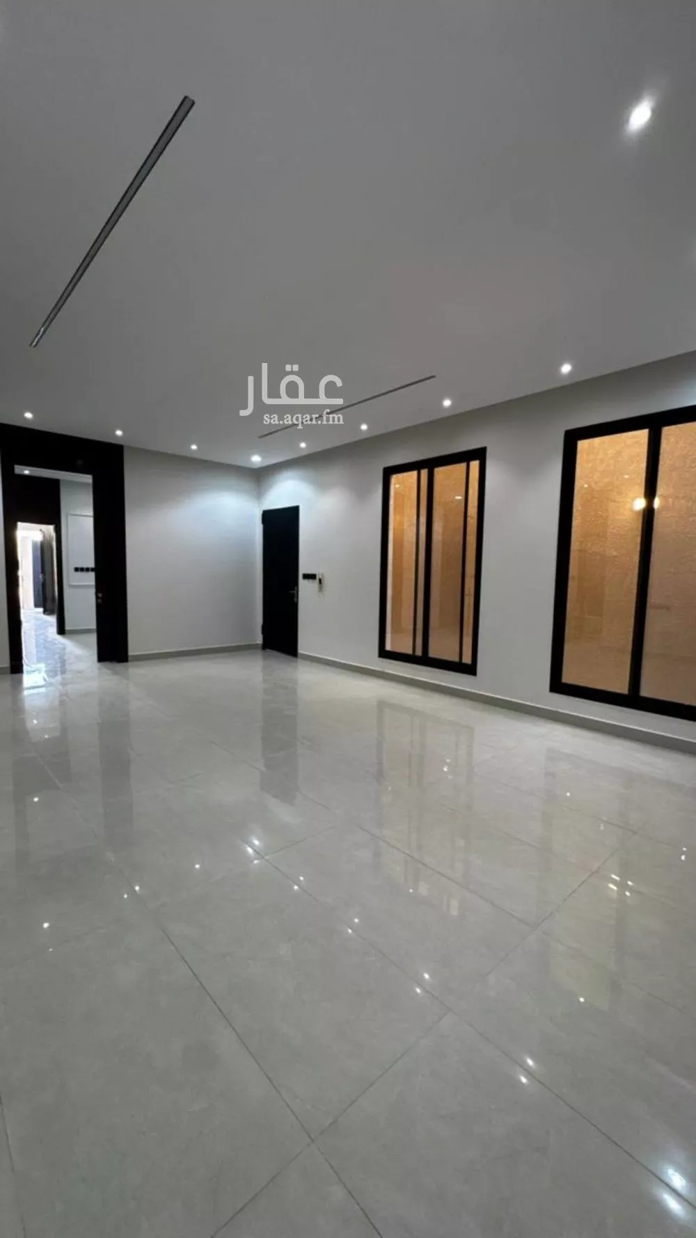 فيلا 6 غرف في النظيم 9