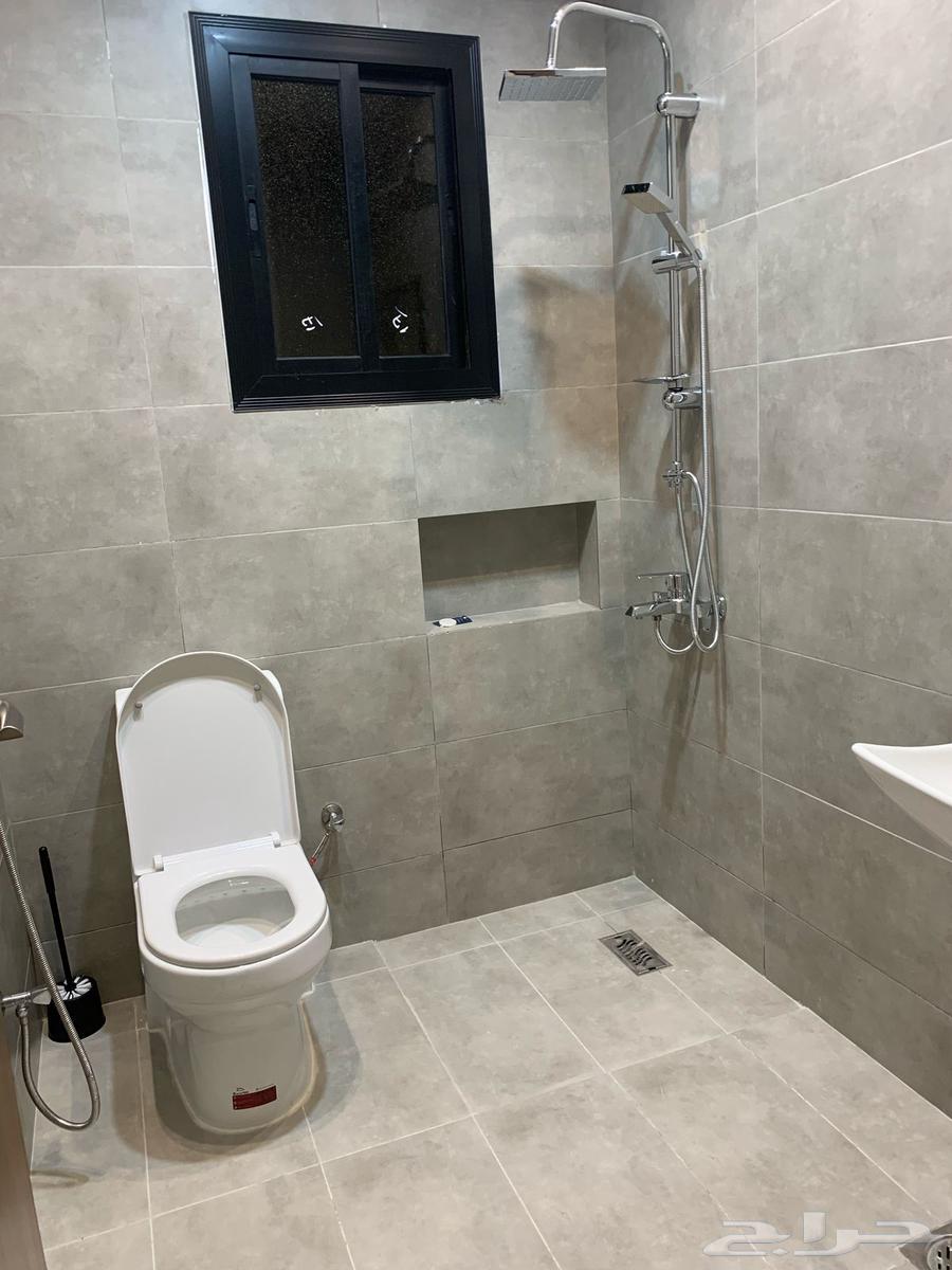 شقة 5 غرف في ولي العهد 10