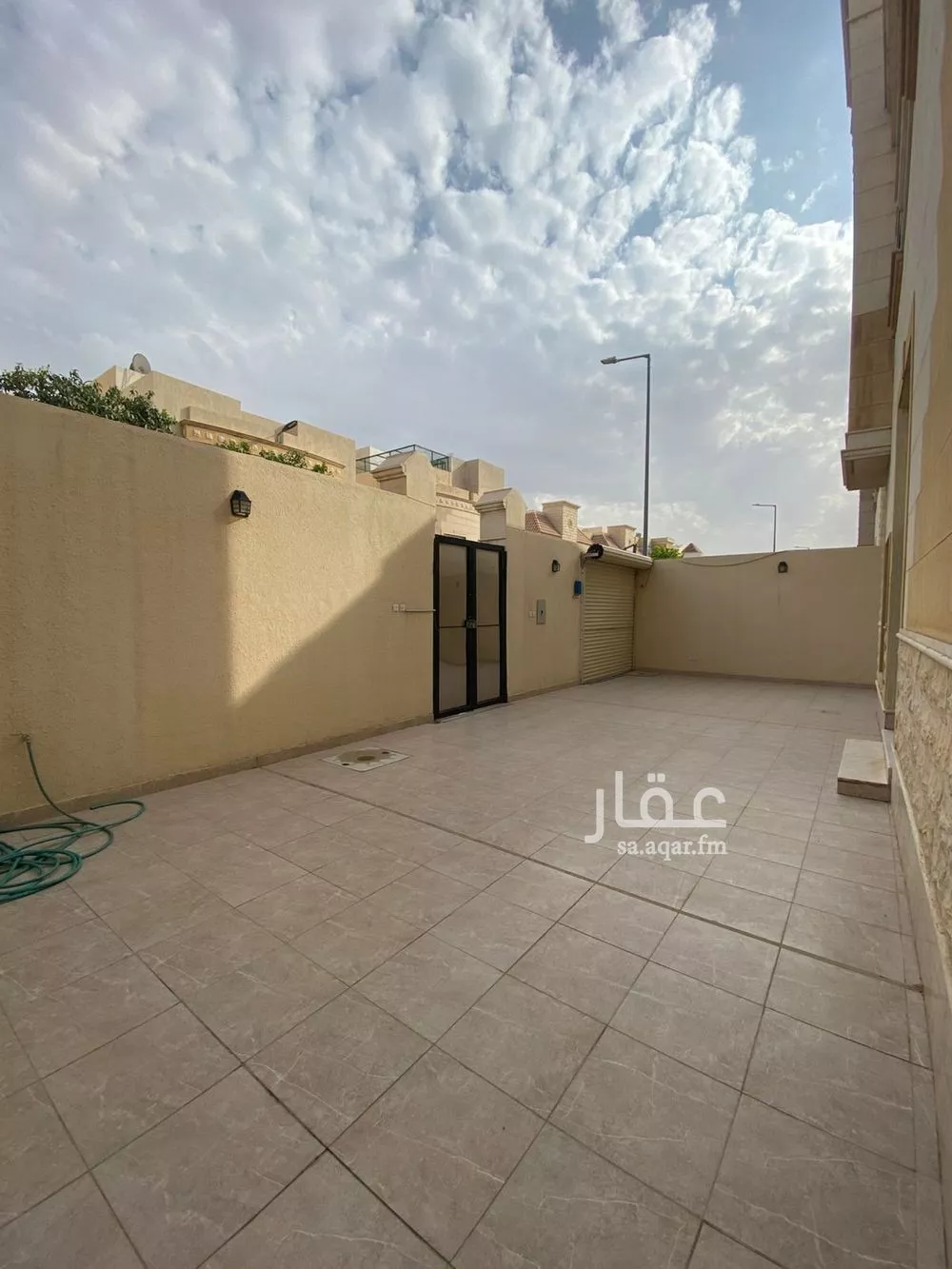 فيلا 4 غرف في الربيع 2