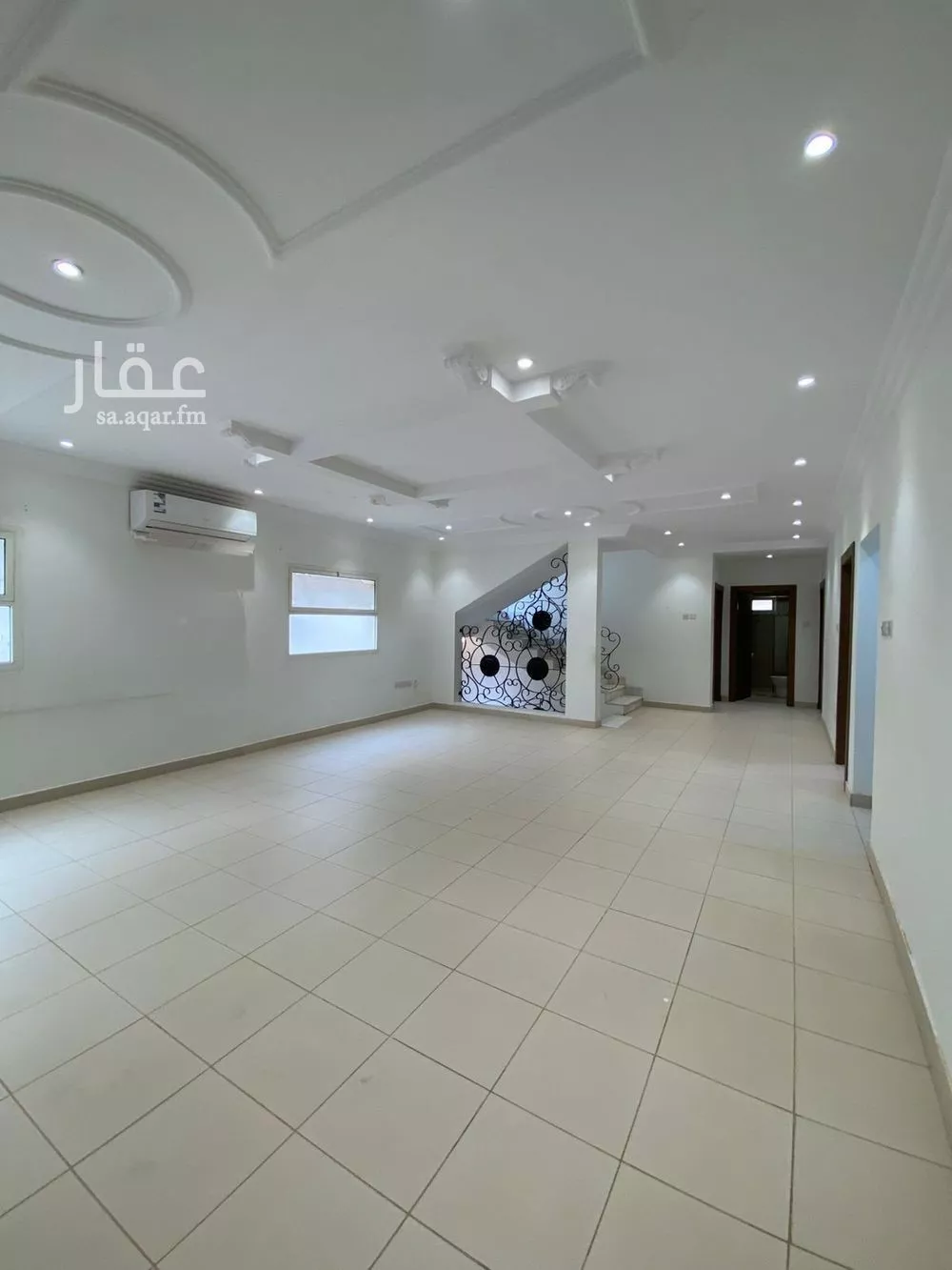 فيلا 4 غرف في الربيع 12