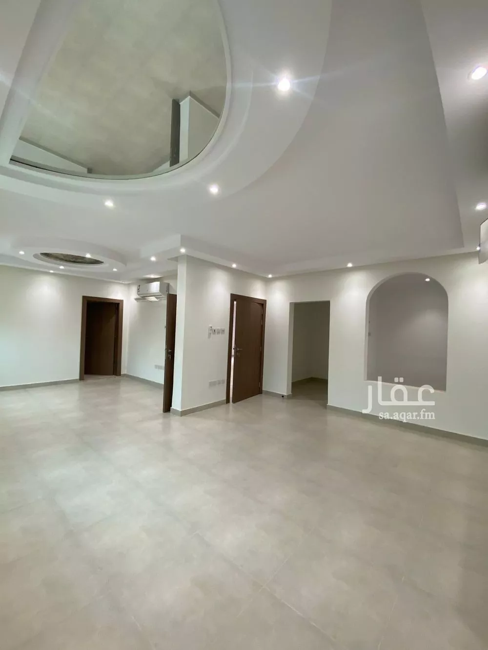 فيلا 4 غرف في الربيع 14