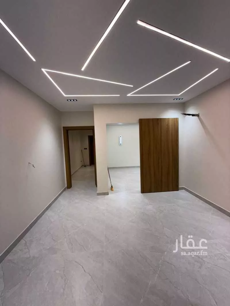 5 bedroom apartment in Al Aziziyah 11