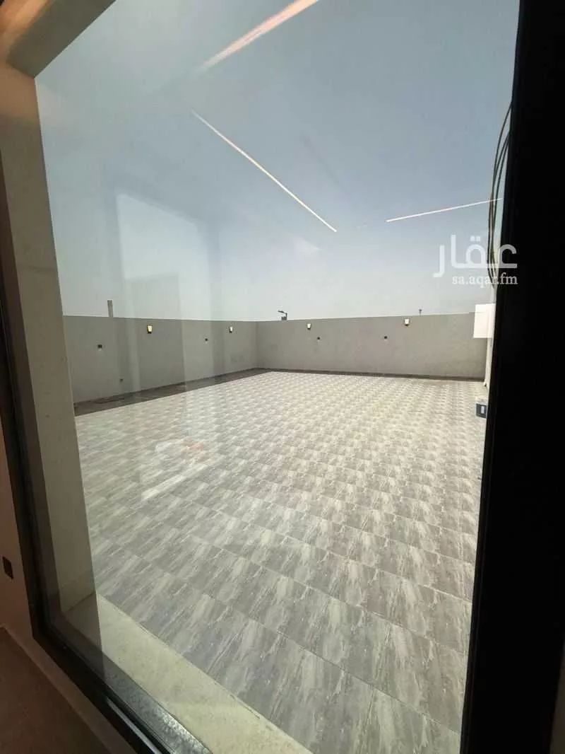 5 bedroom apartment in Al Aziziyah 12