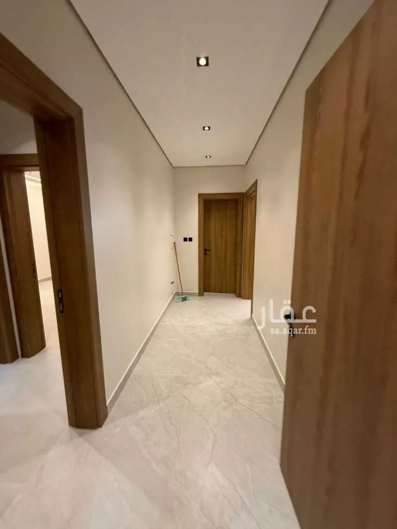 5 bedroom apartment in Al Aziziyah 6