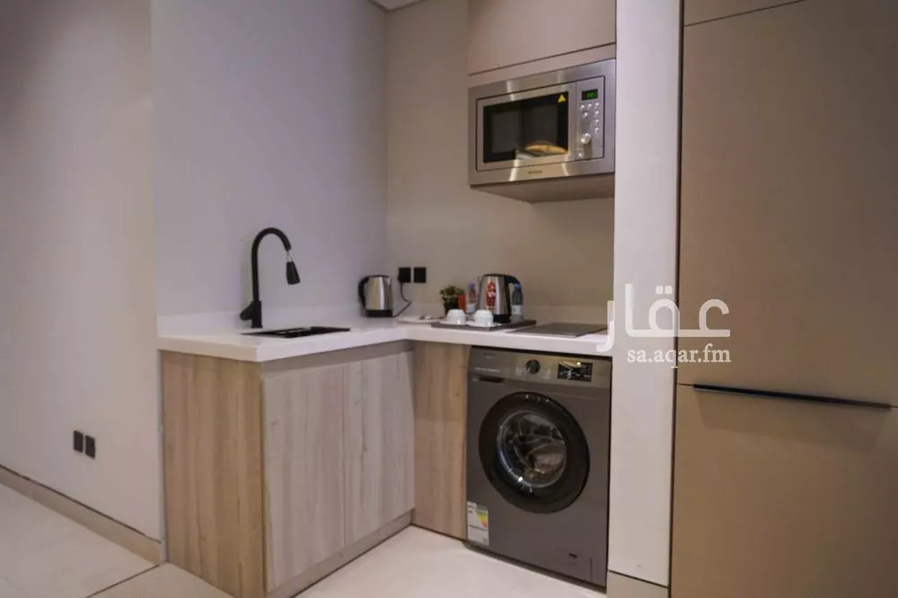 1 bedroom apartment in Al Mughrizat 7