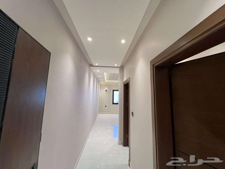 شقة 5 غرف في ولي العهد 11