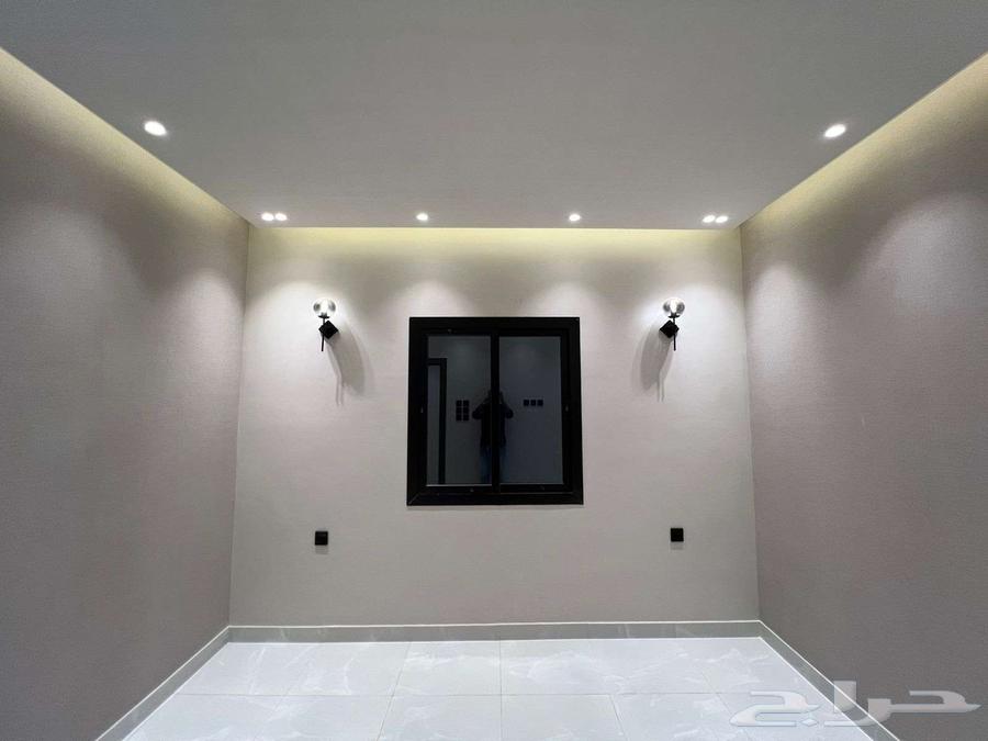 شقة 5 غرف في ولي العهد 8