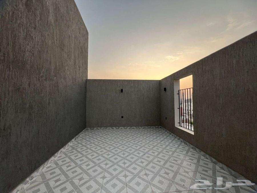 5 bedroom apartment in Al Shawqiyyah 13