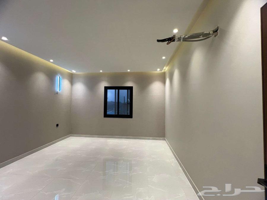 5 bedroom apartment in Al Shawqiyyah 5
