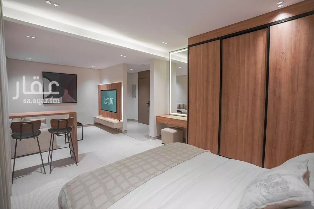 شقة 1 غرف في الملقا 5