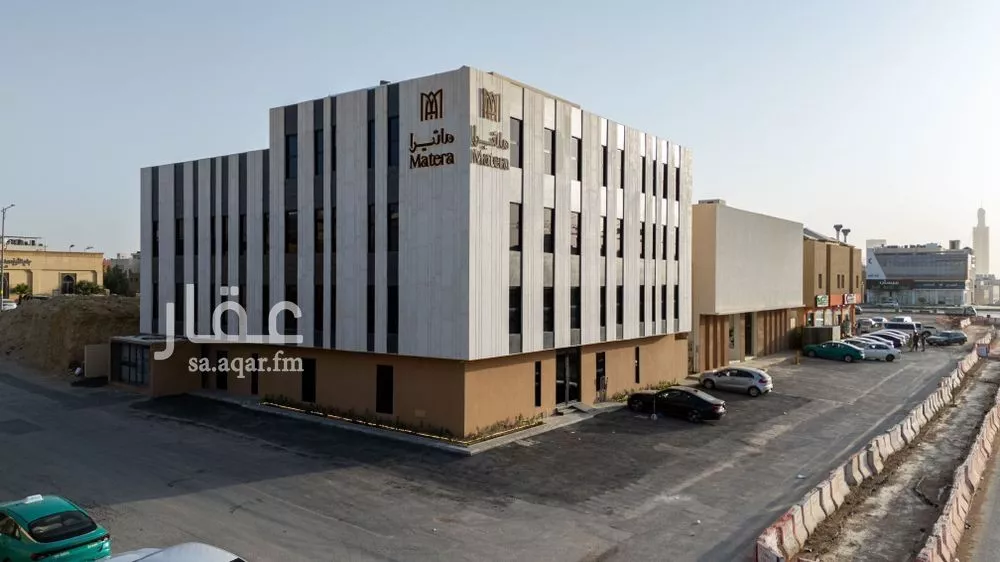 شقة 1 غرف في الملقا 9