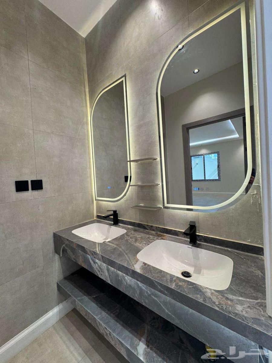 فيلا 9 غرف في ولي العهد 12