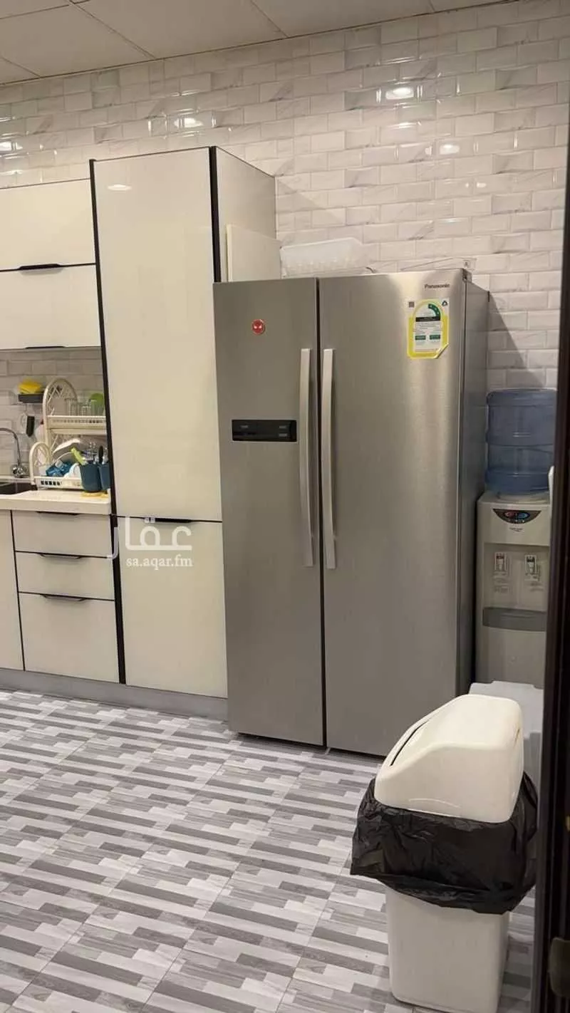 فيلا 11 غرف في البساتين 4