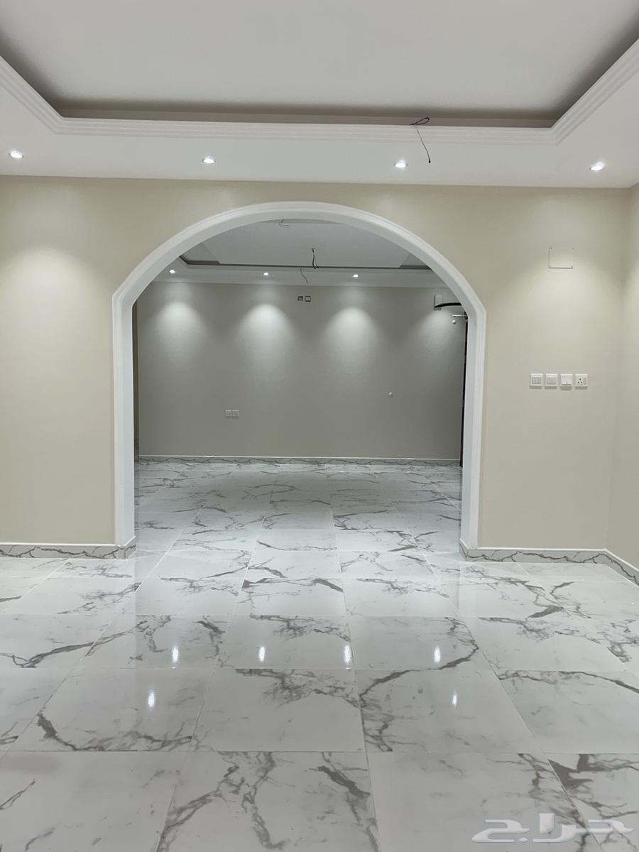 شقة 4 غرف في حرة الوبرة 2