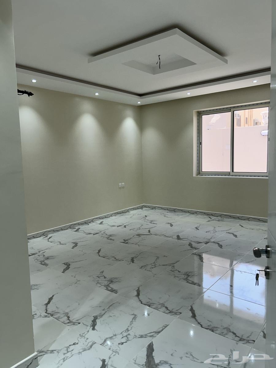 شقة 4 غرف في حرة الوبرة 4