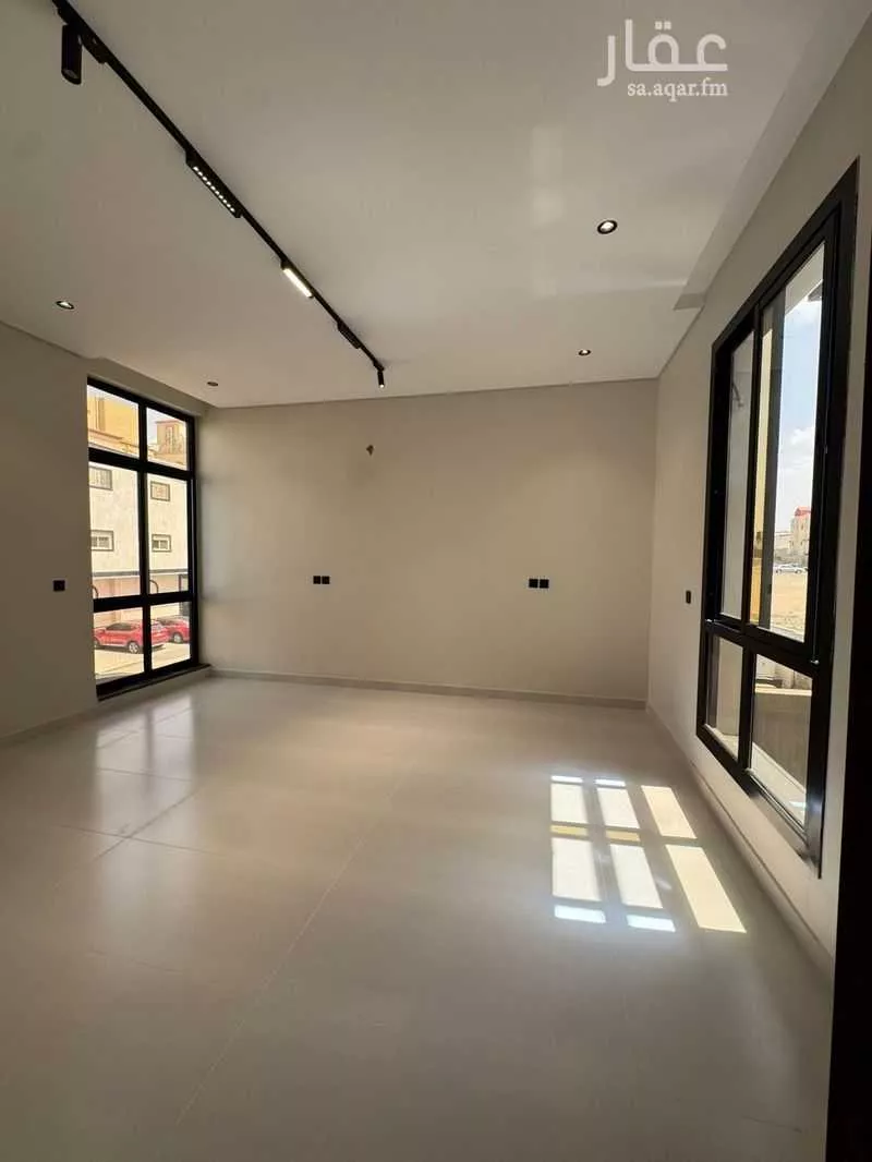 فيلا 7 غرف في الحمراء و ام الجود 7