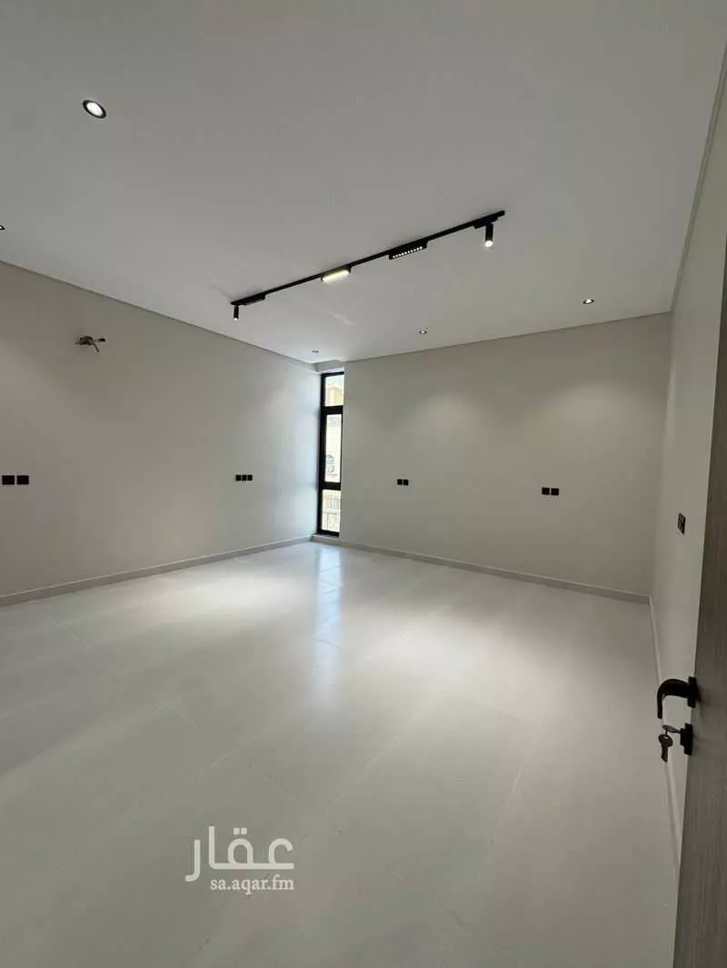 فيلا 7 غرف في الحمراء و ام الجود 9