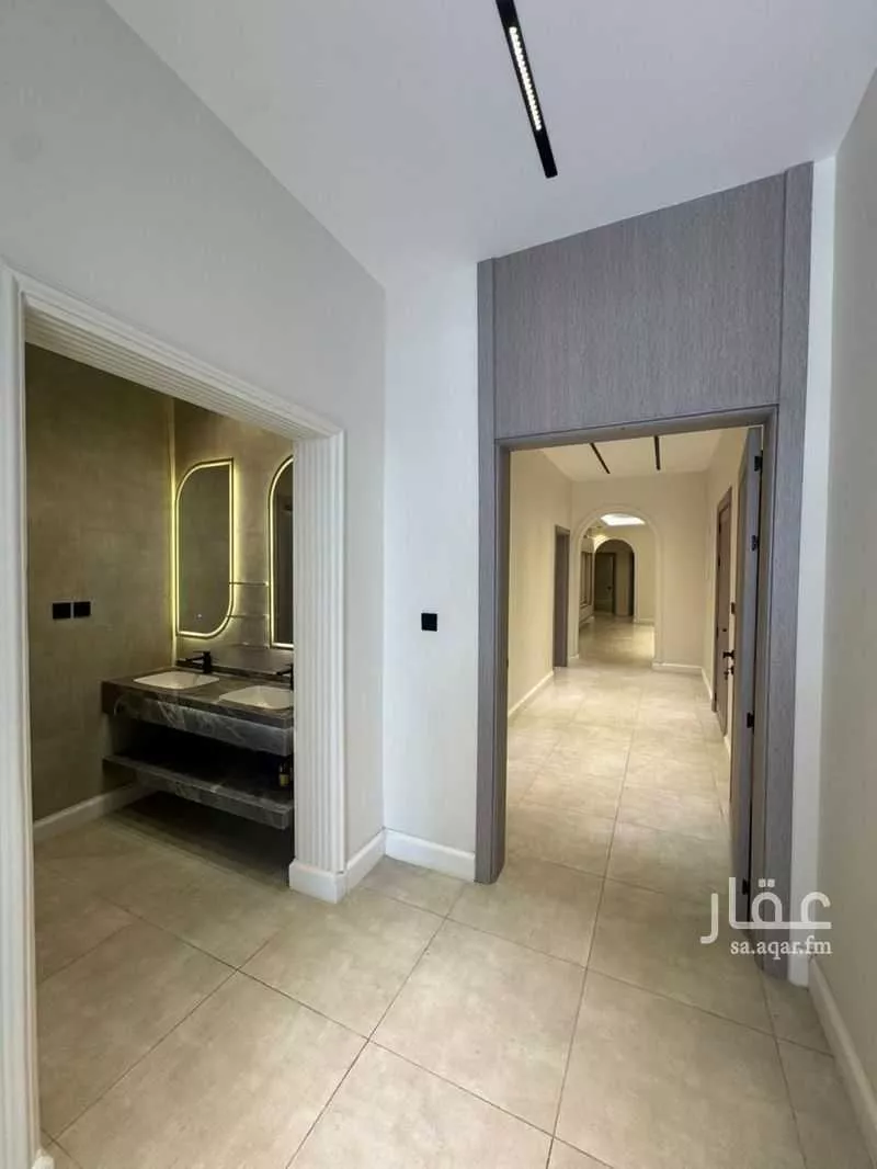 فيلا 9 غرف في الملك فهد 3