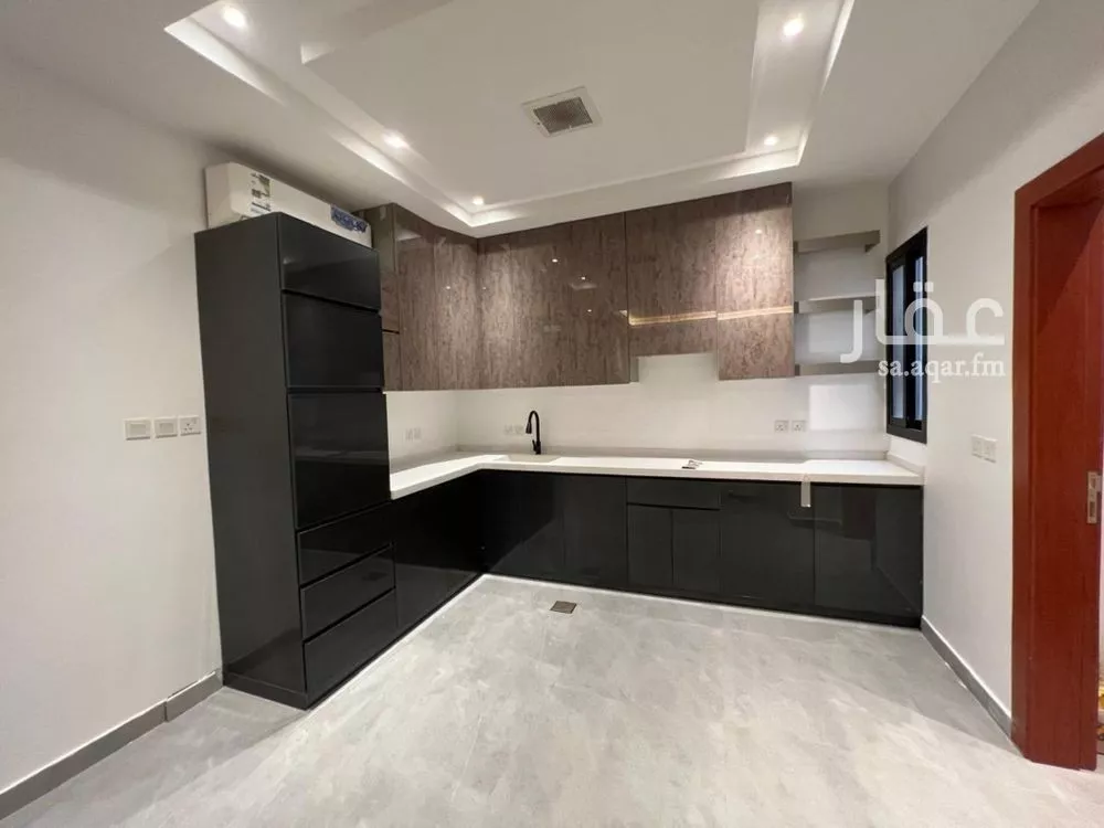 3 bedroom apartment in Al Aridh 13
