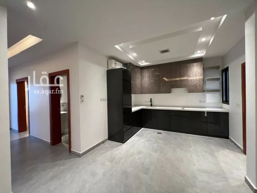 3 bedroom apartment in Al Aridh 6