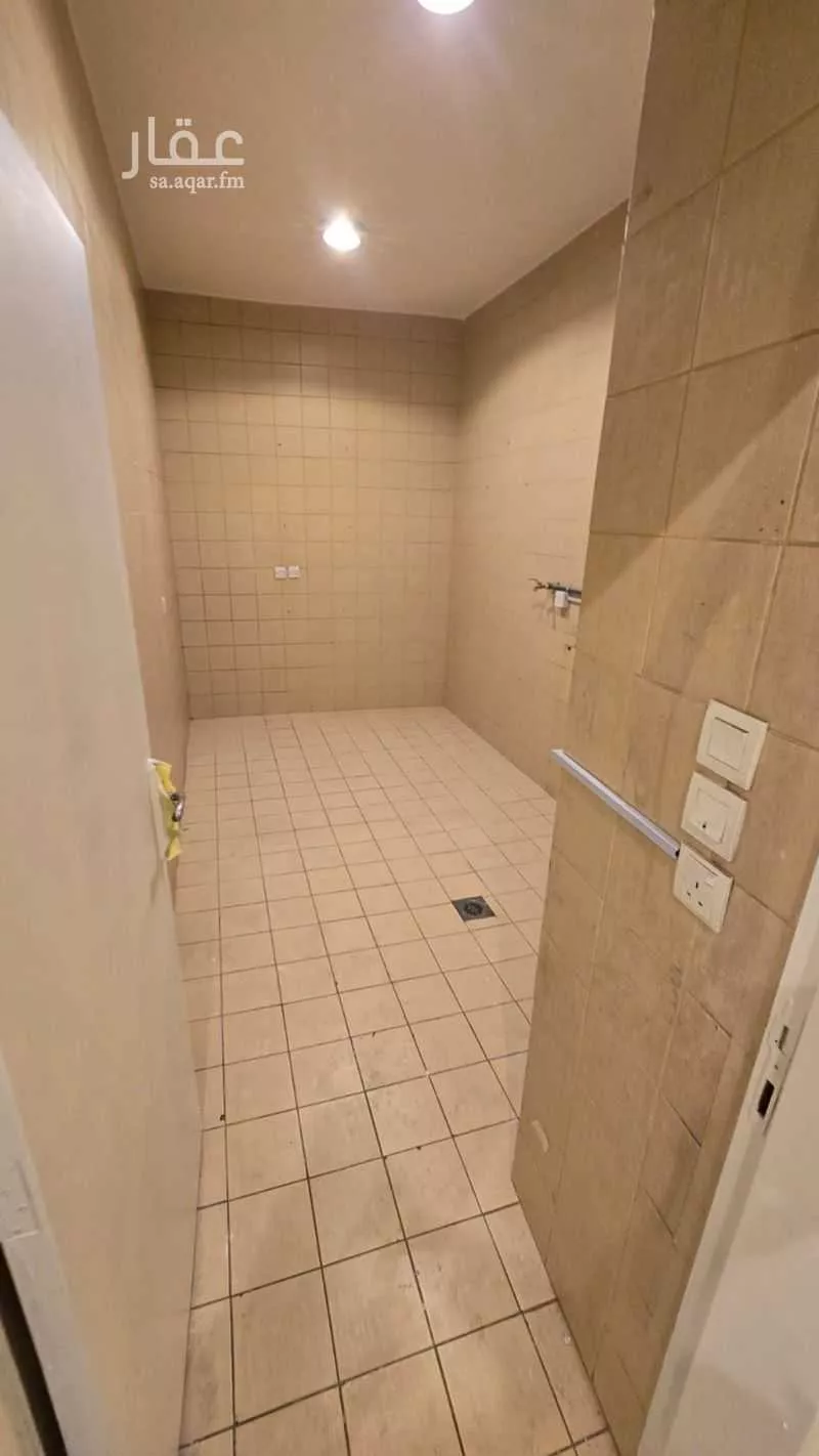 شقة 3 غرف في الديرة 4