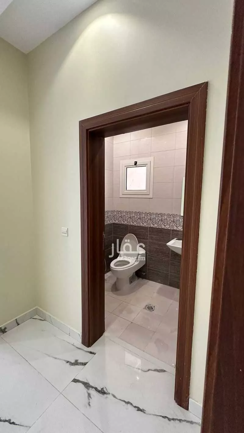 شقة 2 غرف في الملقا 3