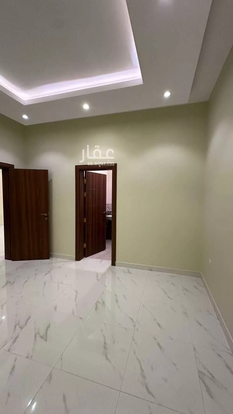 شقة 2 غرف في الملقا 10