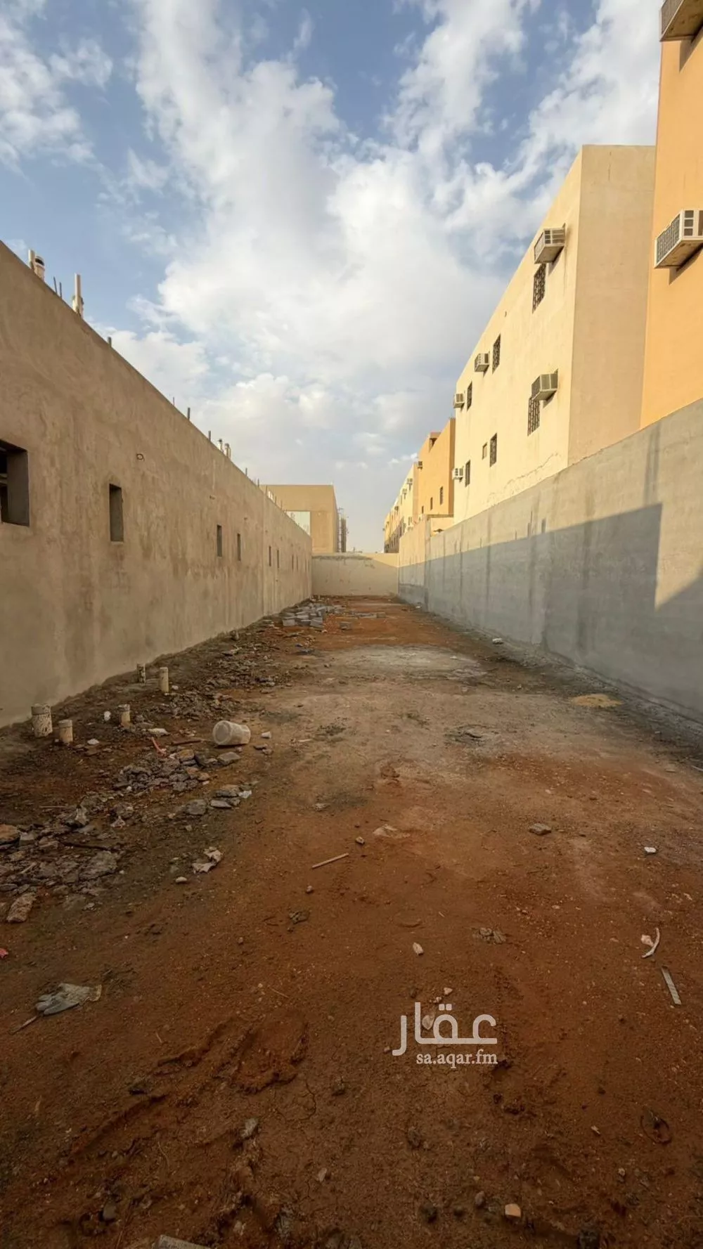 عمارة 1125 م² في الجنادرية 4