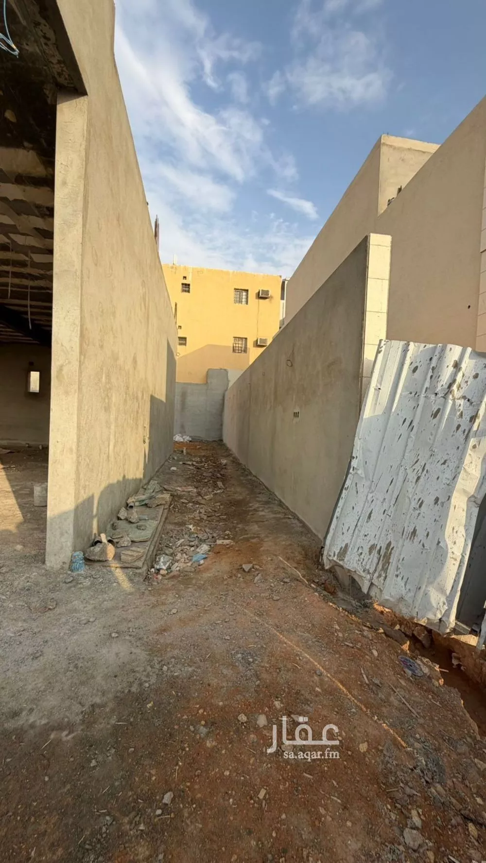 عمارة 1125 م² في الجنادرية 6