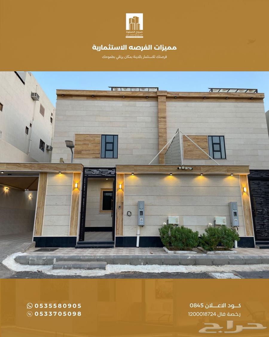 فيلا 8 غرف في الملك فهد 3