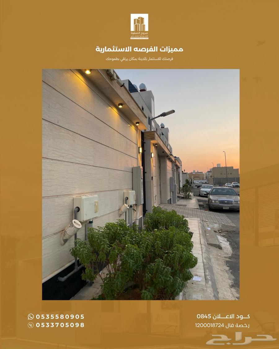 فيلا 8 غرف في الملك فهد 4