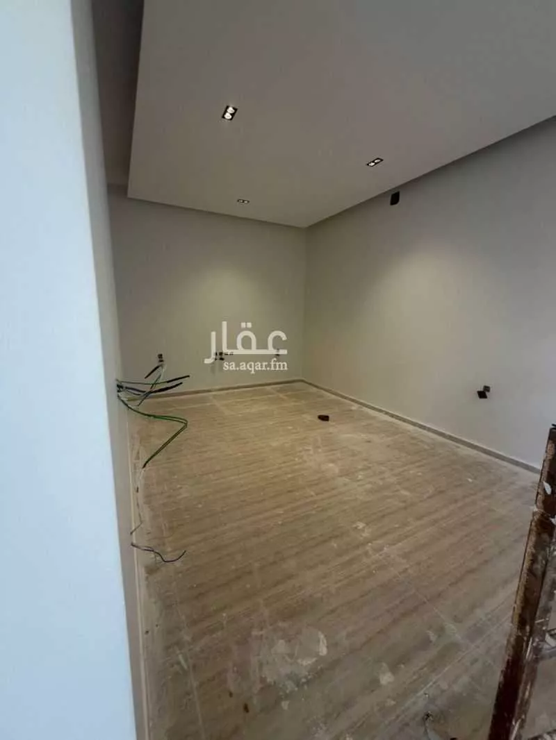 5 bedroom villa in Al Narjis 6