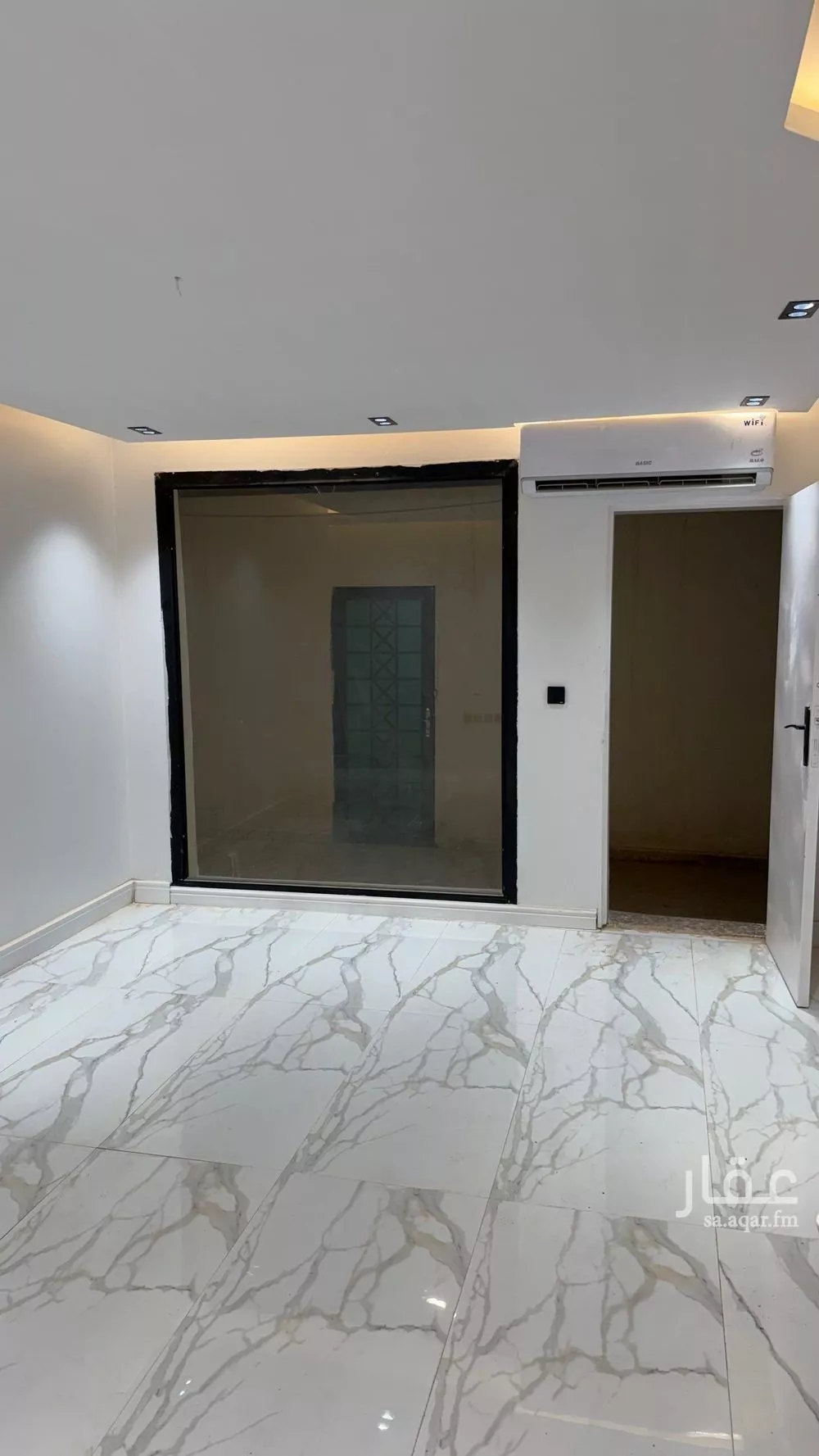 عمارة 550 م² في العقيق 2