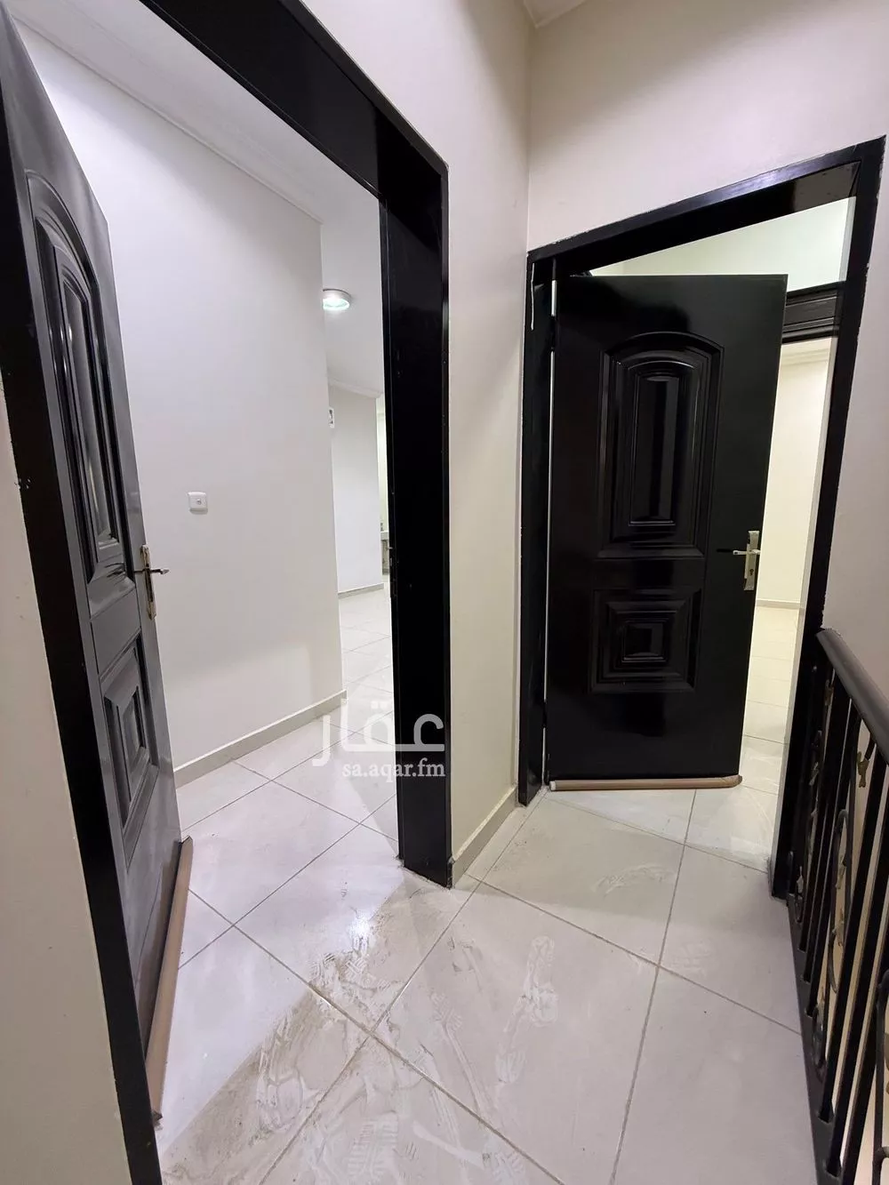 دور 4 غرف في العارض 11