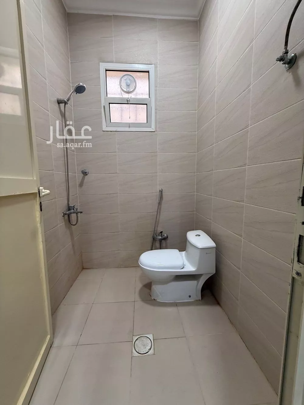 دور 4 غرف في العارض 6