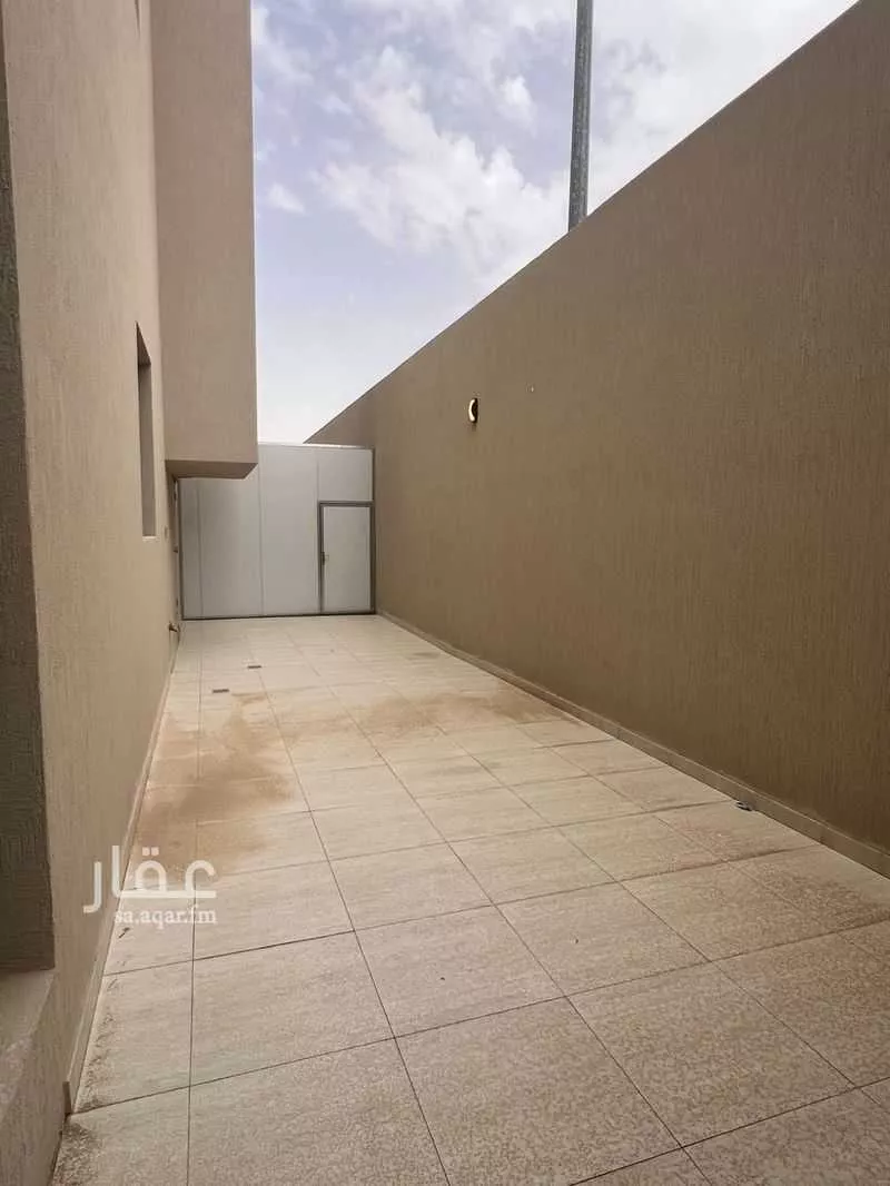 شقة 3 غرف في الرمال 17