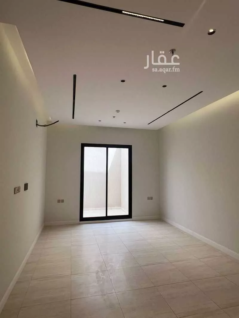 شقة 3 غرف في الرمال 10