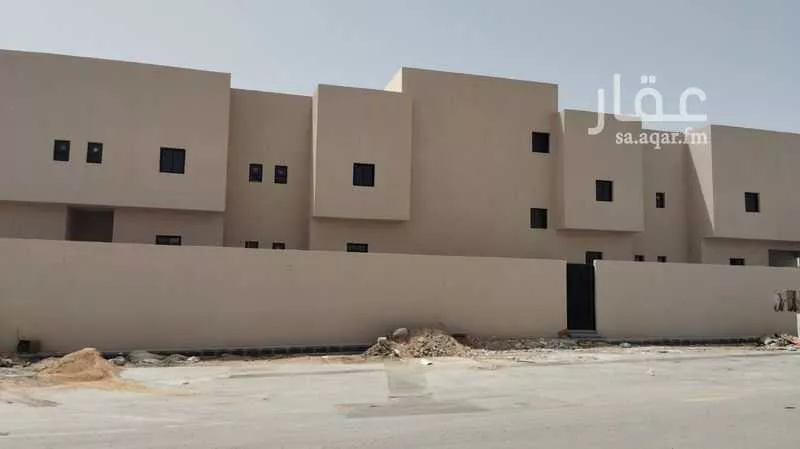 2403 sqm building in Al Masani 2