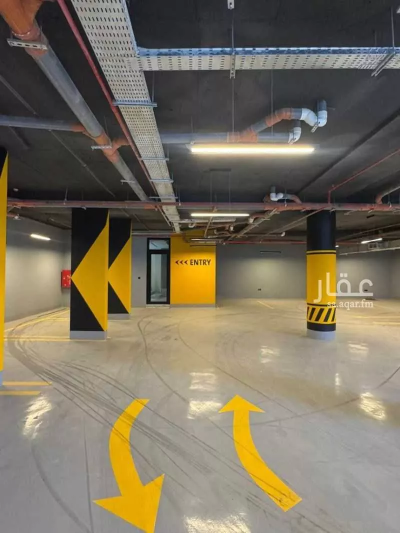 عمارة 729 م² في العارض 4