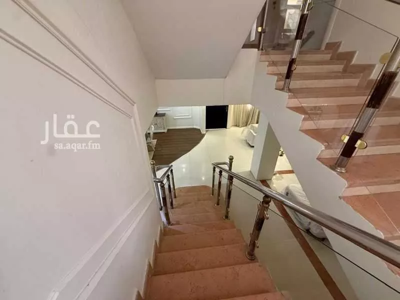 فيلا 4 غرف في المونسية 11