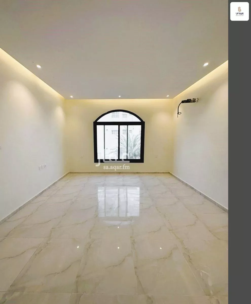 4 bedroom apartment in Al Safa 8