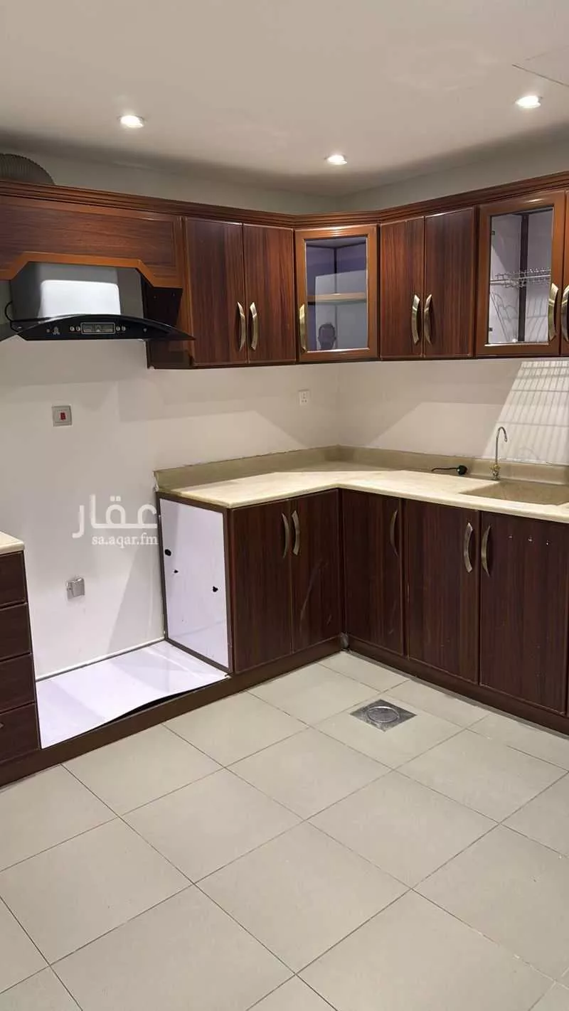 4 bedroom apartment in Qurtubah 7