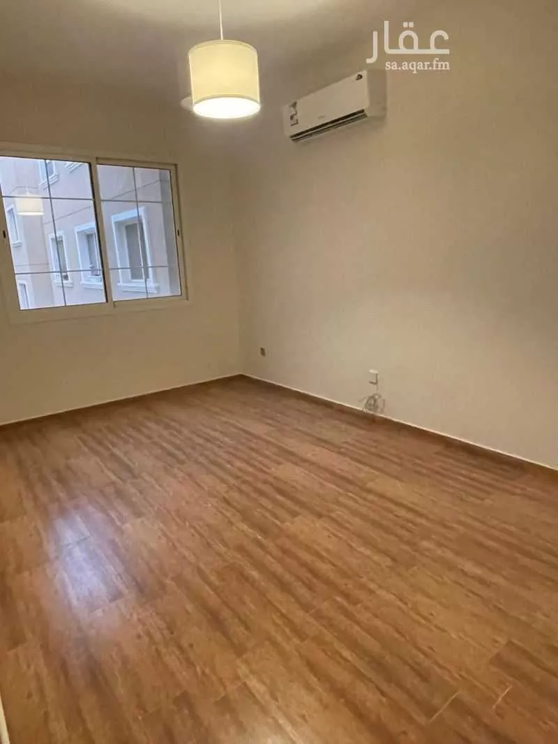 شقة 7 غرف في قرطبة 18