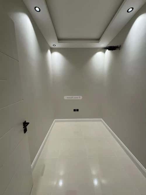 6 bedroom apartment in Al Nuzhah 12