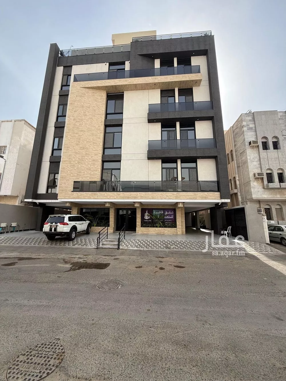 شقة 6 غرف في الصفا 8