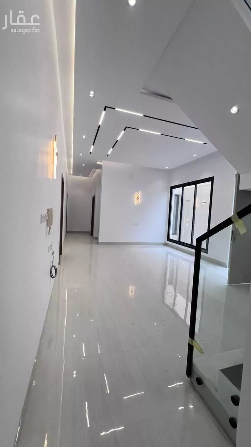 8 bedroom villa in Al Rimal 2